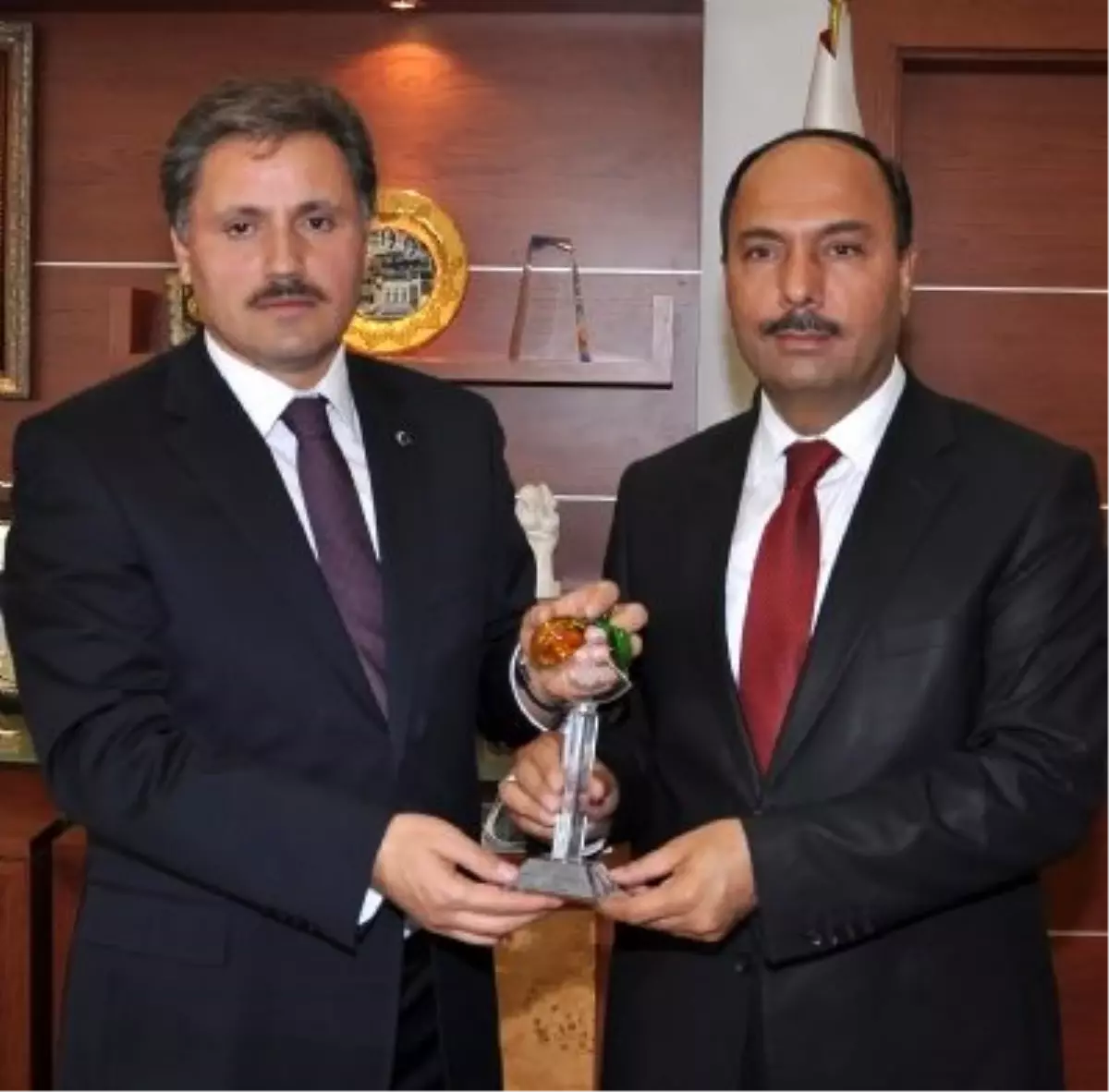 Aygün\'den Başakan Çakır\'a Veda Ziyareti