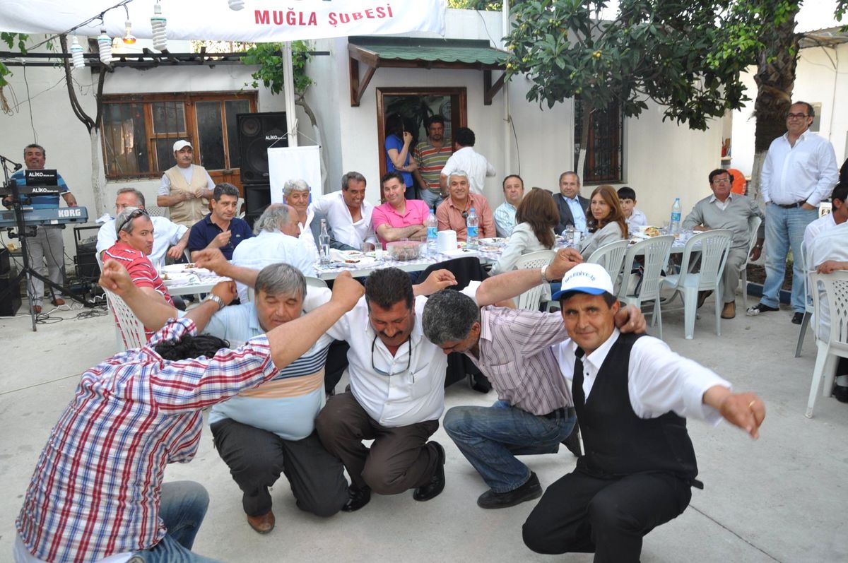 Bodrum\'da İşçiler 1 Mayıs\'ı Başkan ile Birlikte Kutladı