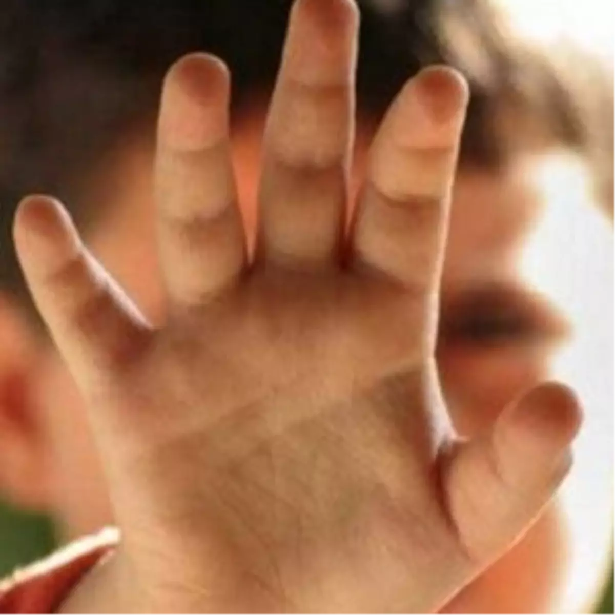 Bunu Yapan İnsan Olamaz!