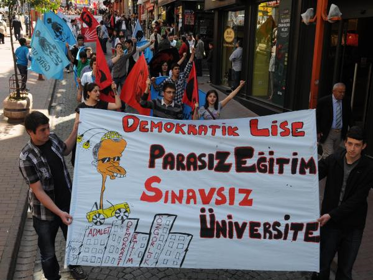 Giresun\'da Coşkulu 1 Mayıs Kutlaması