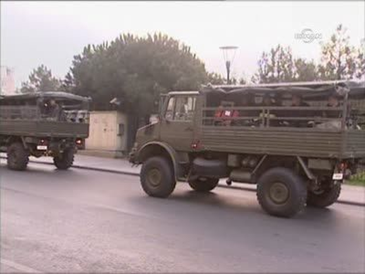 Harbiye\'ye 30 Araçlık Takviye Asker Konuşlandırıldı