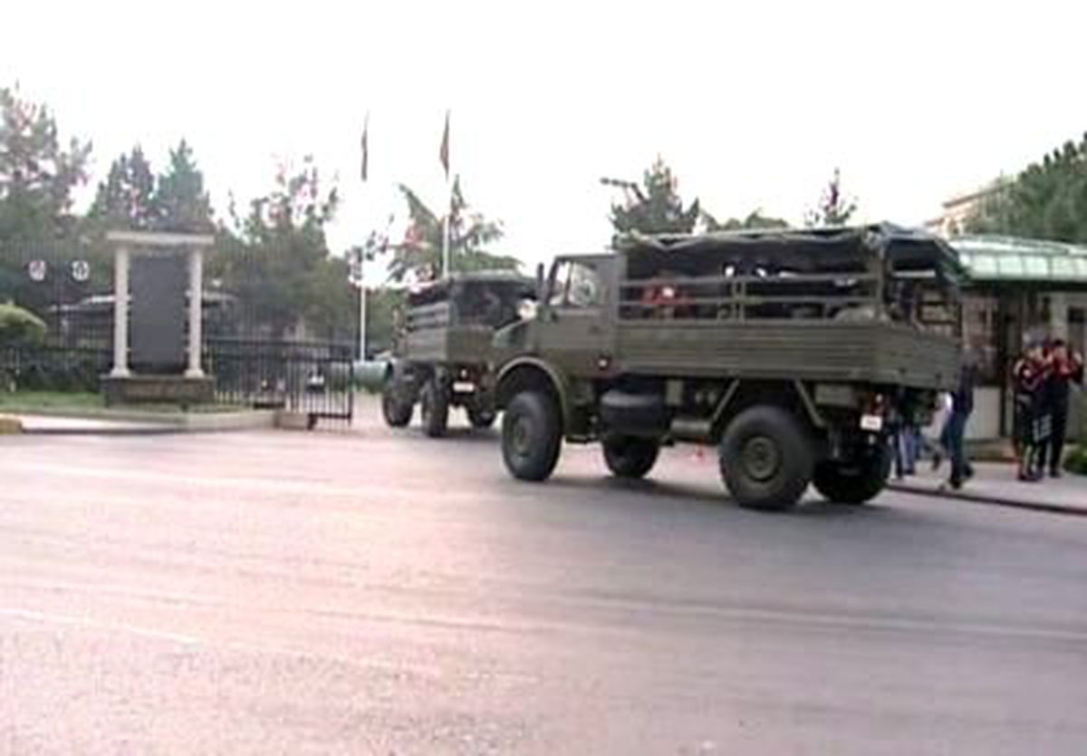 Harbiye\'ye 30 Araçlık Takviye Asker