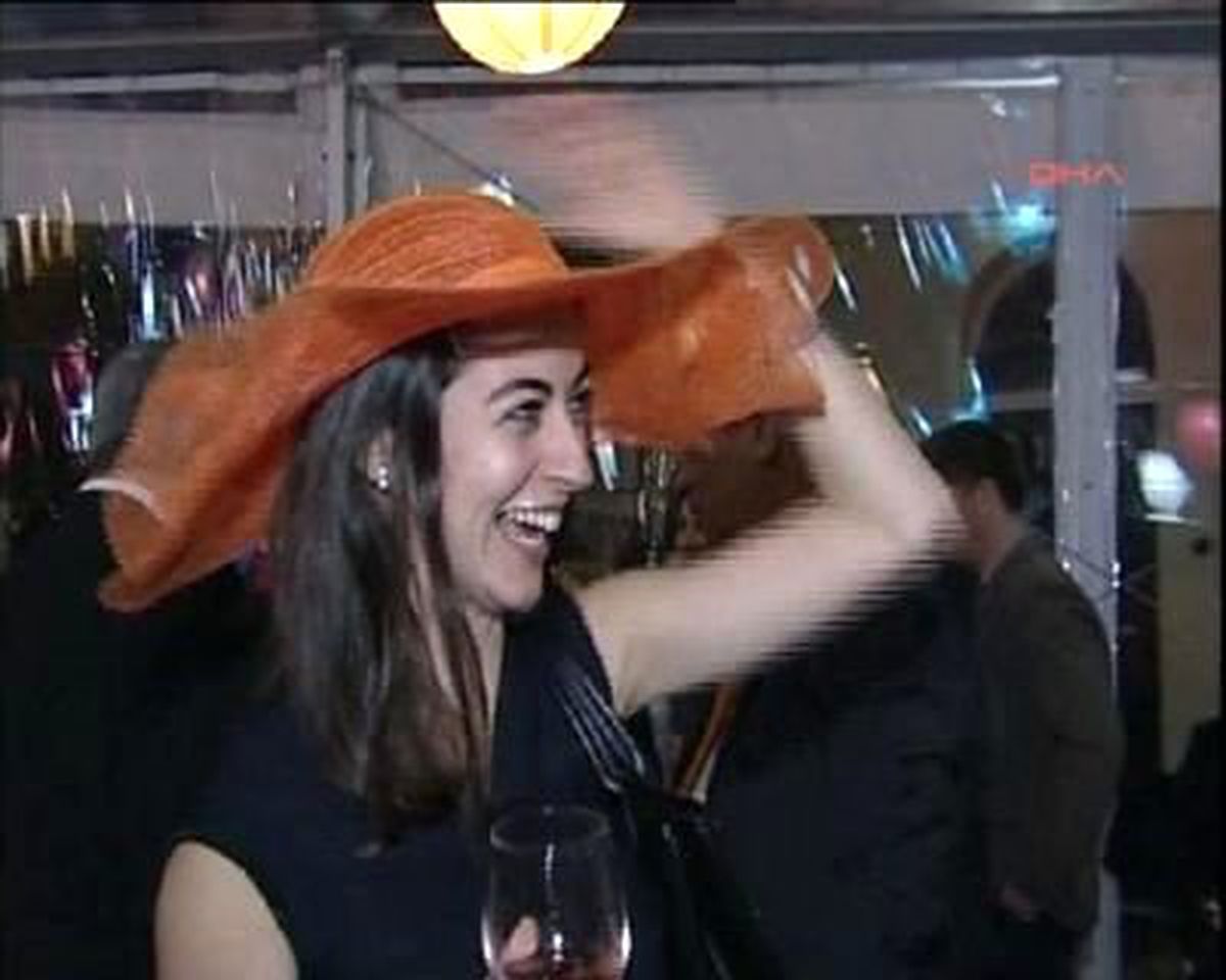 Hollanda Konsolosluğu\'nda Turuncu Gece
