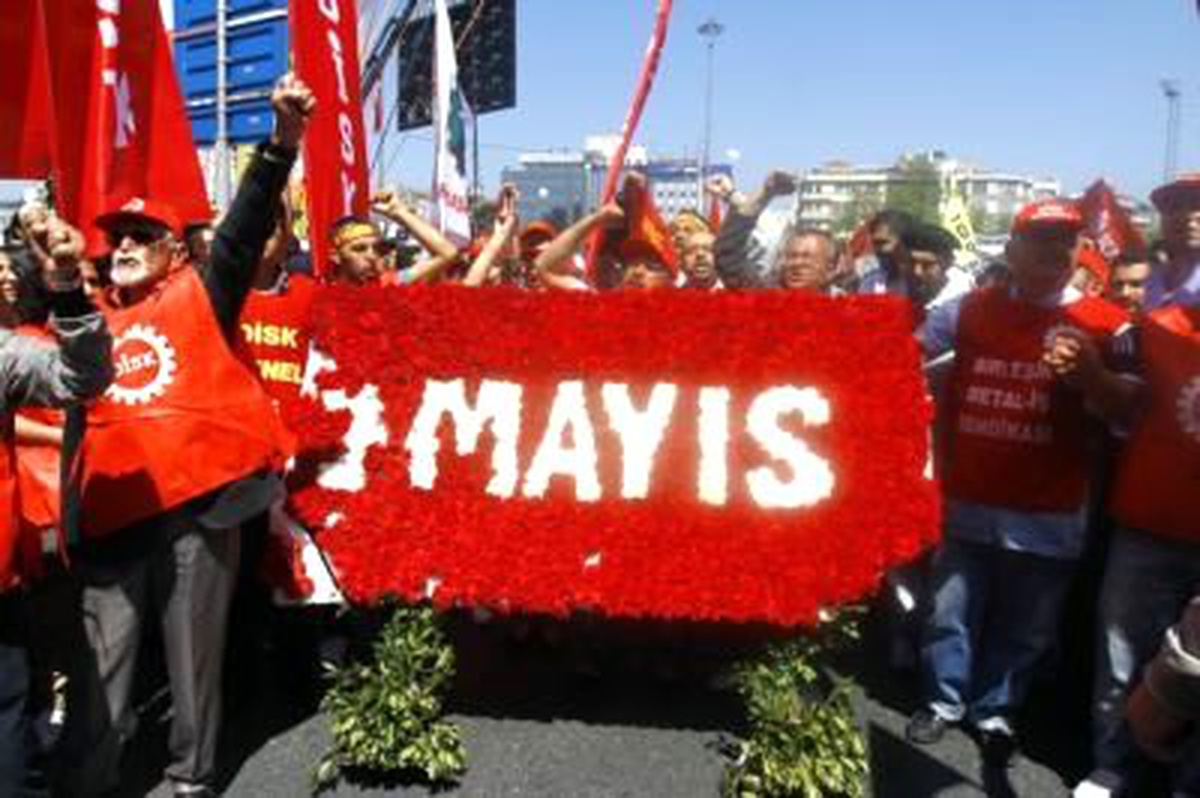 İstanbul'da 1 Mayıs: Gruplar Gümüşsuyu'na Geldi
