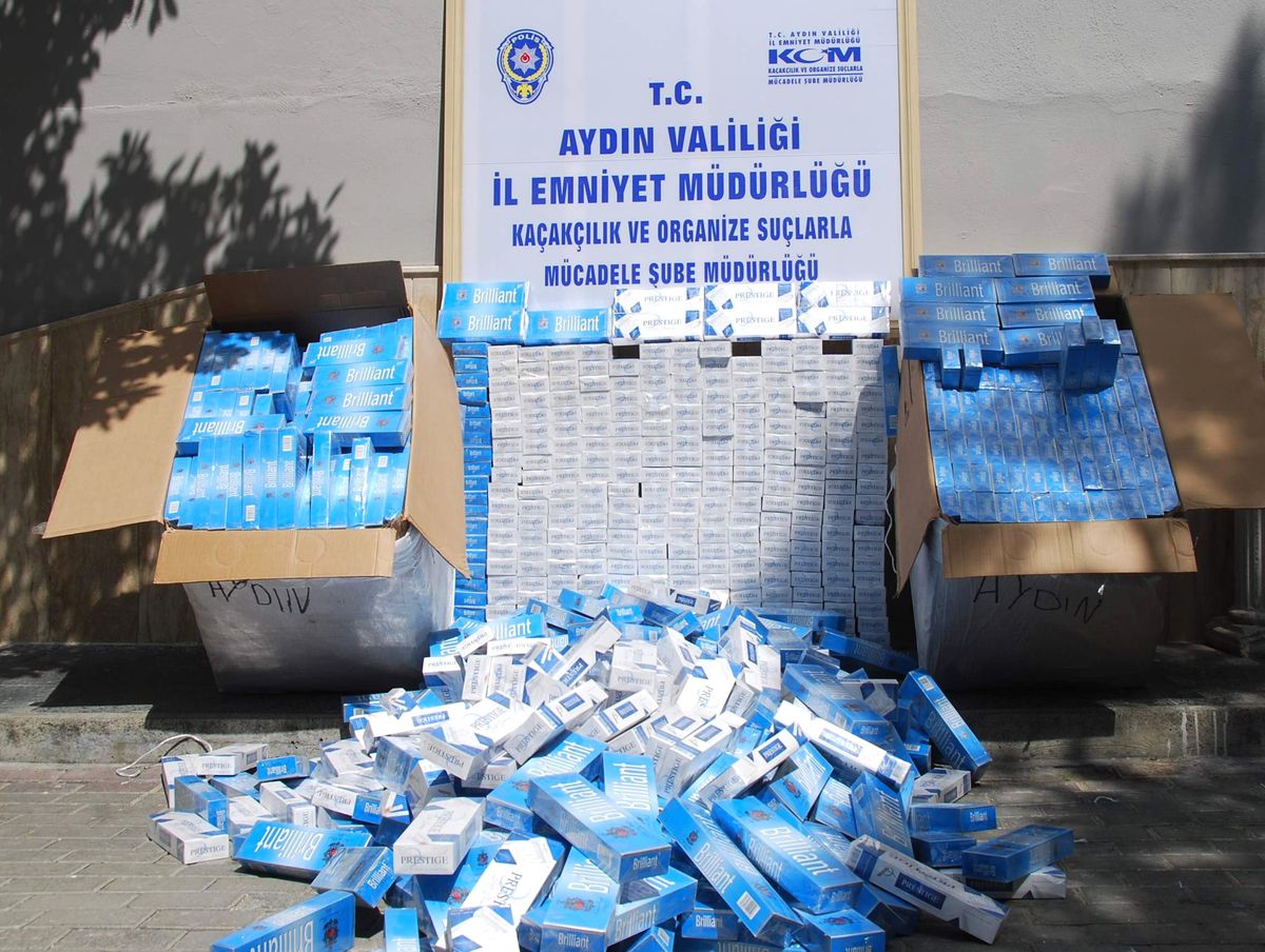 Kargo ile Kaçak Sigara Sevki Polise Takıldı