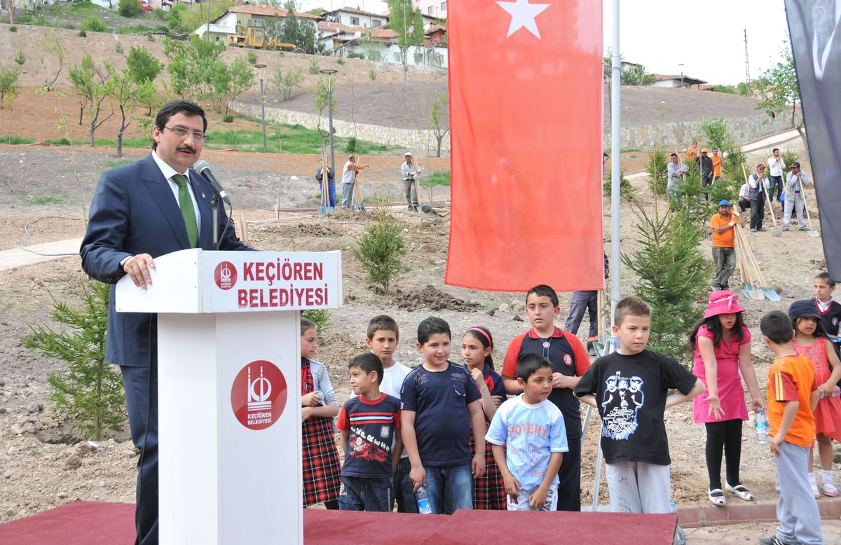 Keçiören Yeşile Bürünüyor