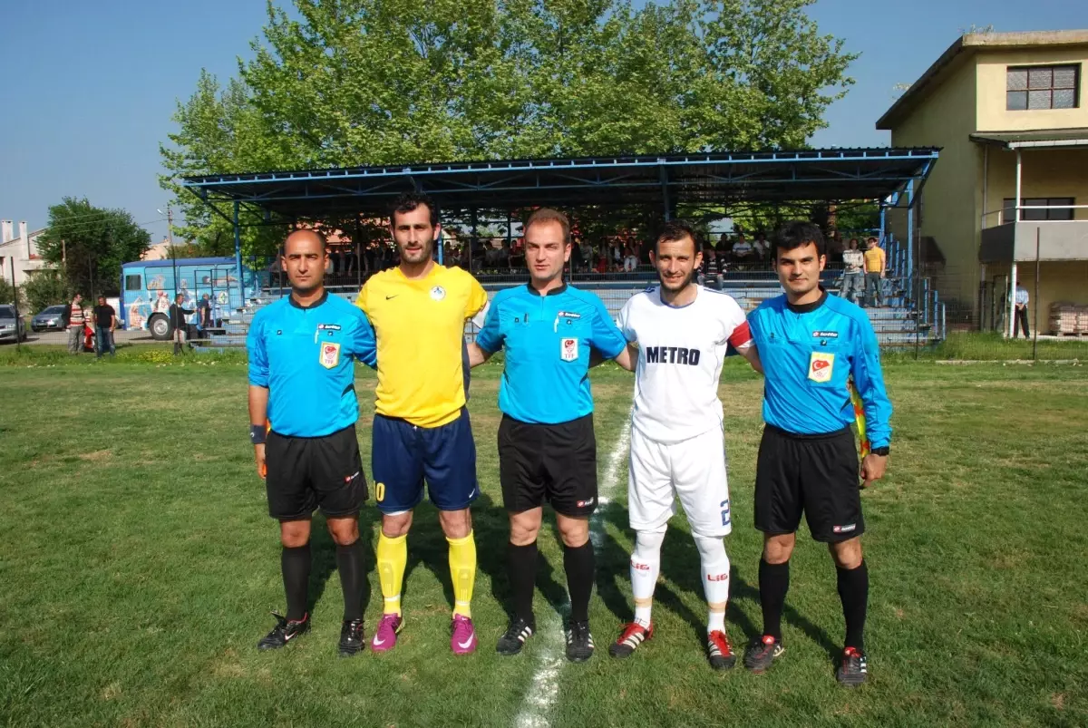 Kırkpınarspor: 1 - Yeni Hendekspor: 3