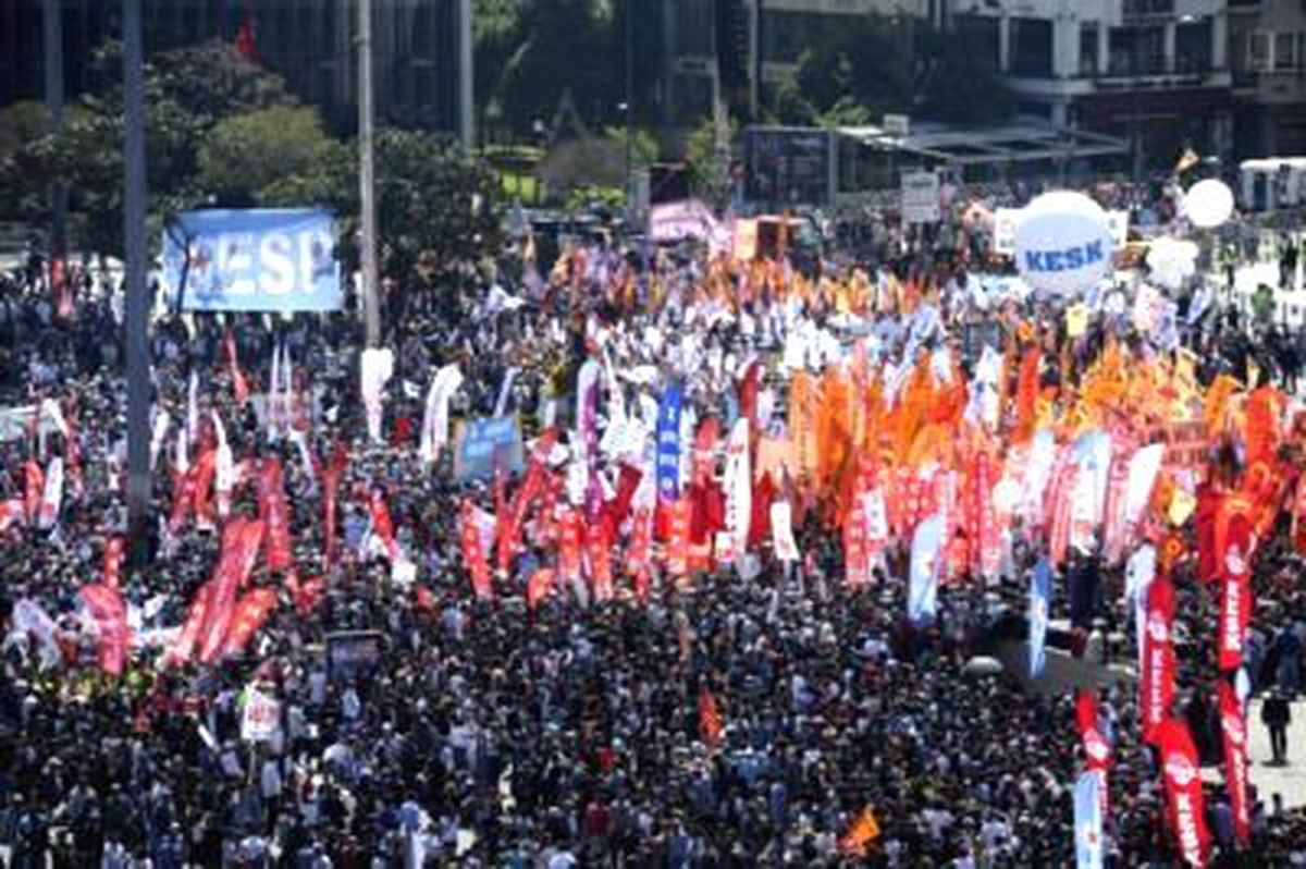 1 Mayıs\'ta \'Anarşist\' Eylem