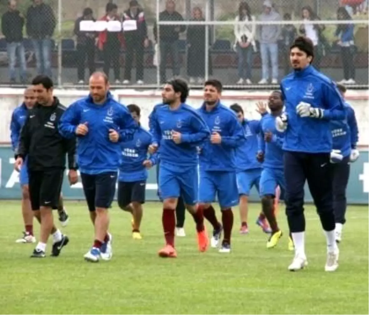 Trabzonspor\'da Futbolcular Hırs Küpü