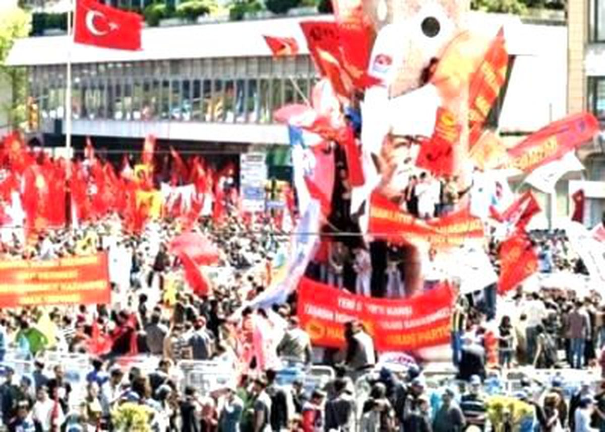 Tüsiad: 1 Mayıs 1977 Olayları Hala Vicdanları Sızlatıyor