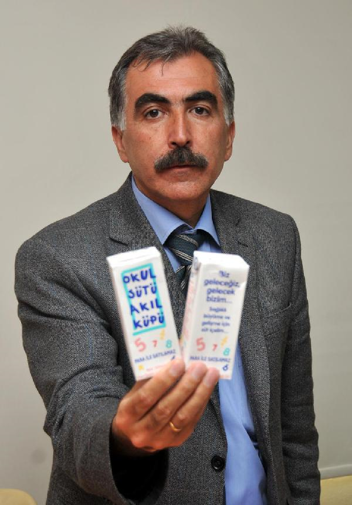 Adana\'da 141 Öğrenci Fenalaştı