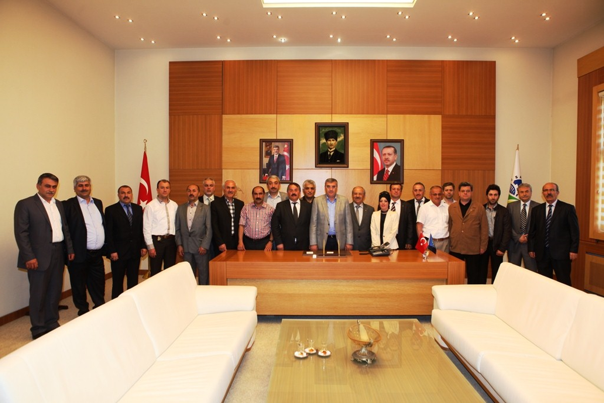 AK Parti Arifiye İlçe Teşkilatı'ndan Sakarya Büyükşehir Belediyesine Ziyaret