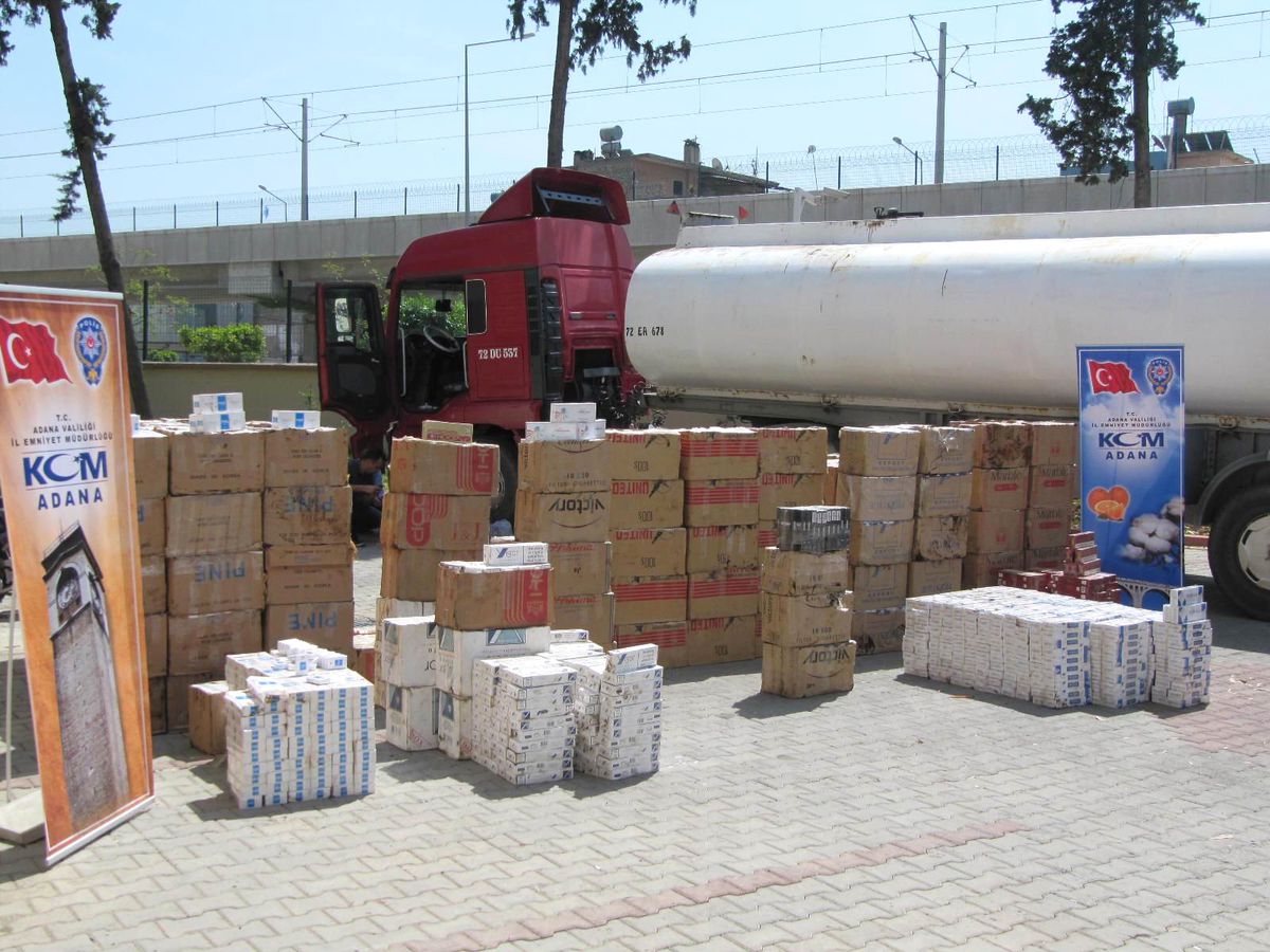 Araçların Her Yerinden Kaçak Sigara Çıktı