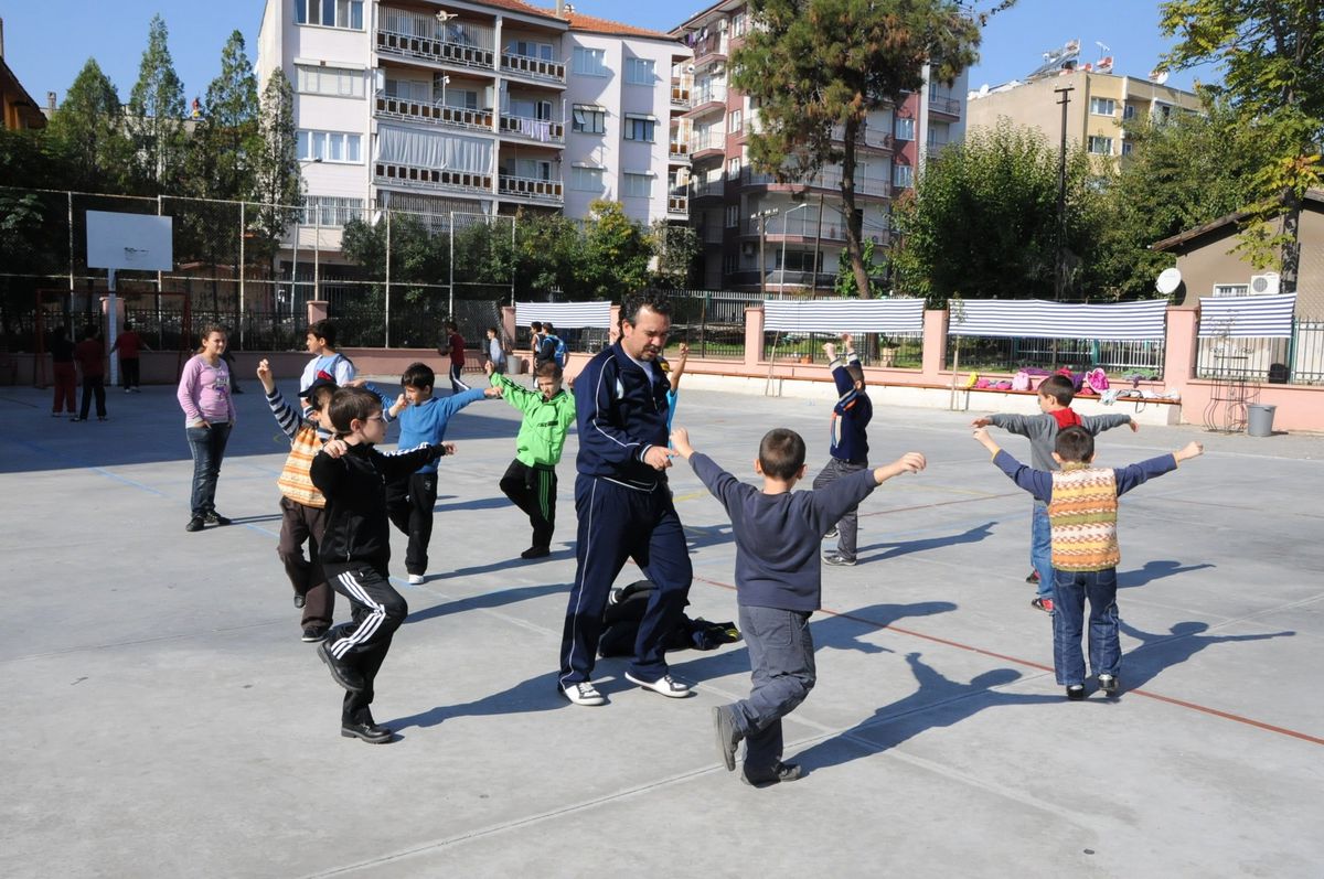 Aydın Zeybeğini Çocukken Öğreniyorlar