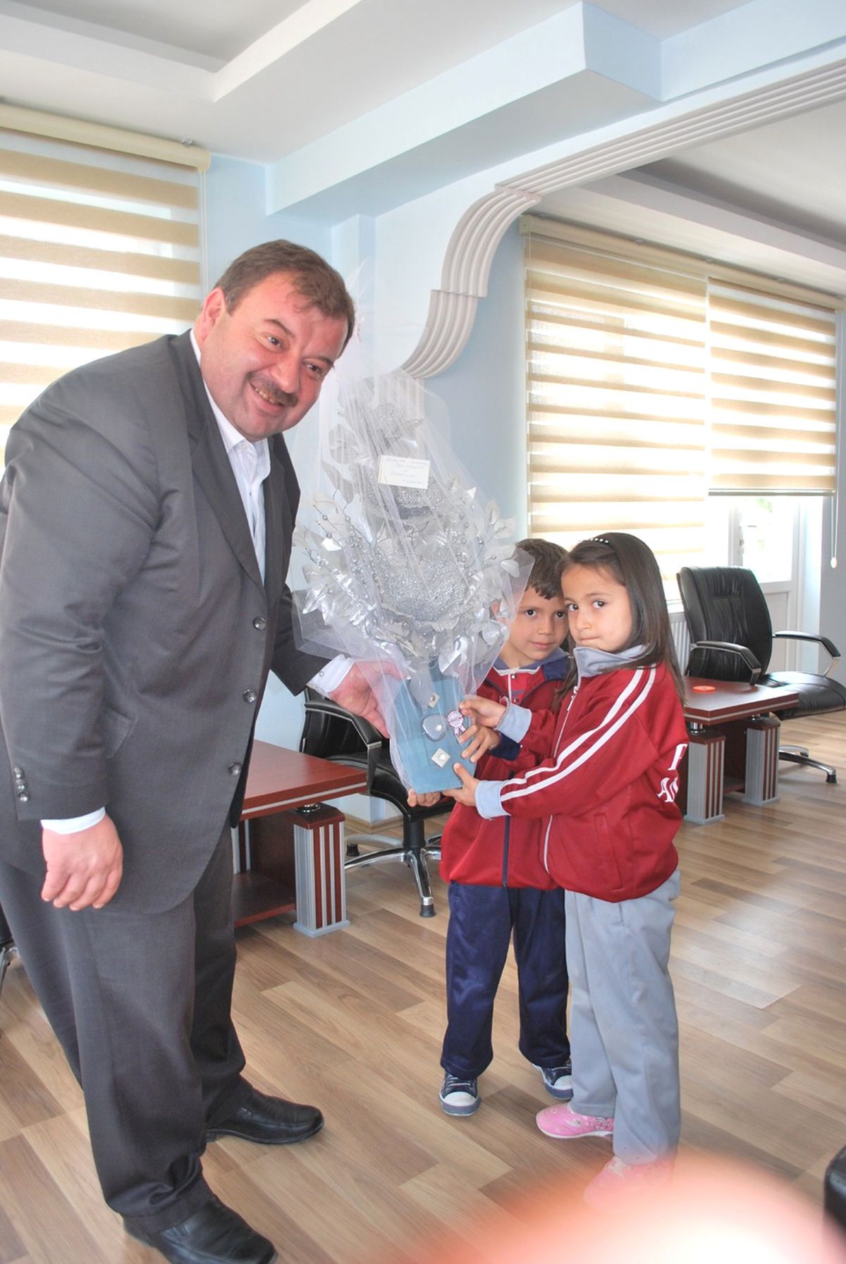 Başkan Torun\'a Teşekkür Ziyareti