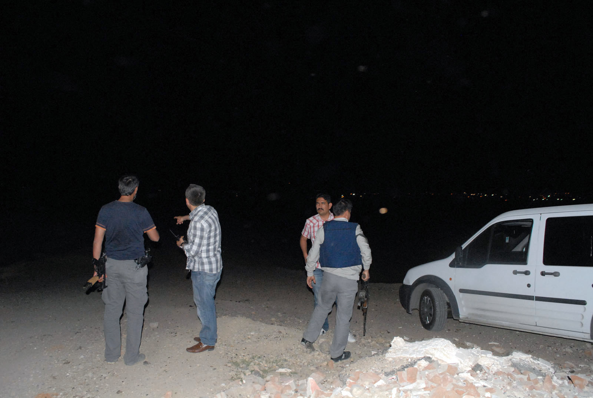 Polise Silahlı Saldırı