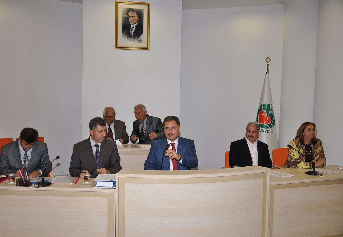 Belediye Başkanı Çakır\'dan Fidan Açıklaması