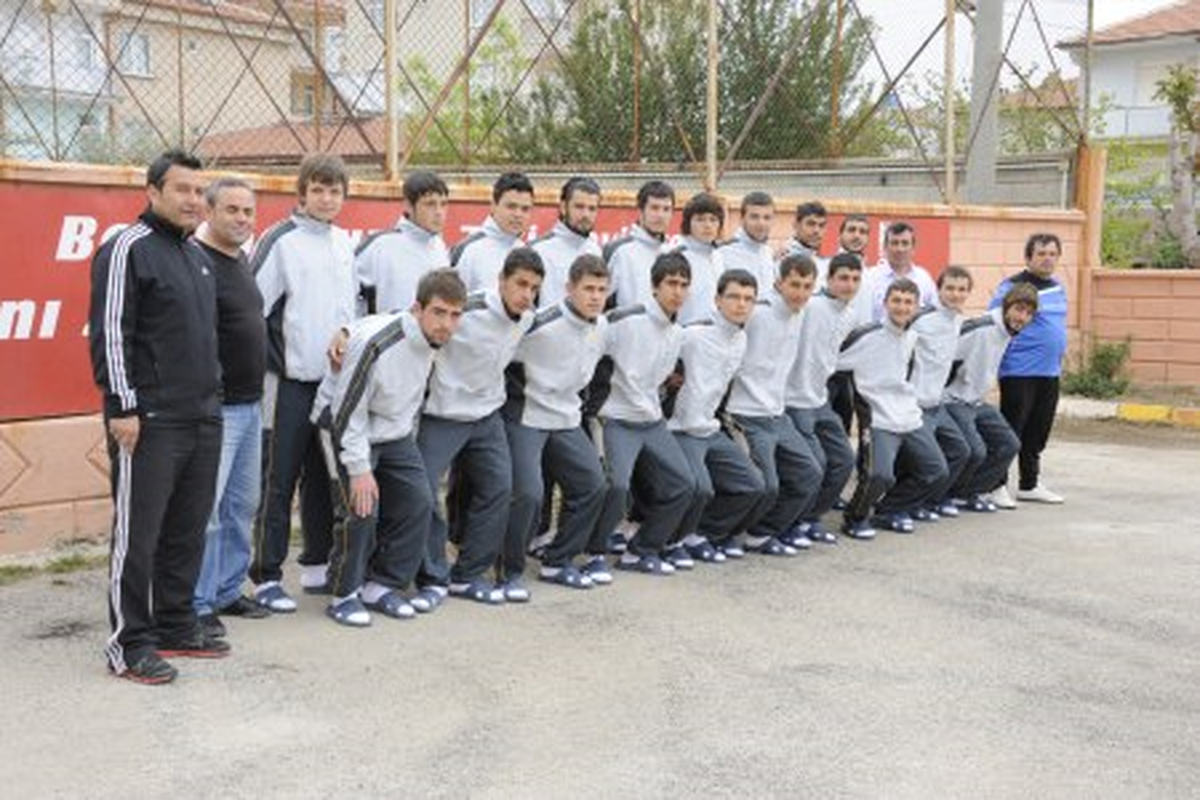 Belediyespor İlimizi Temsil Edecek