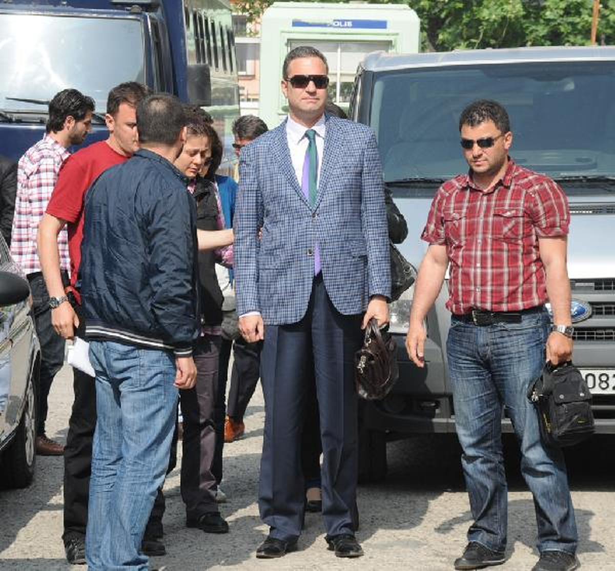 Bursa\'da Sağlık Vurgunu Şüphelileri Adliyede