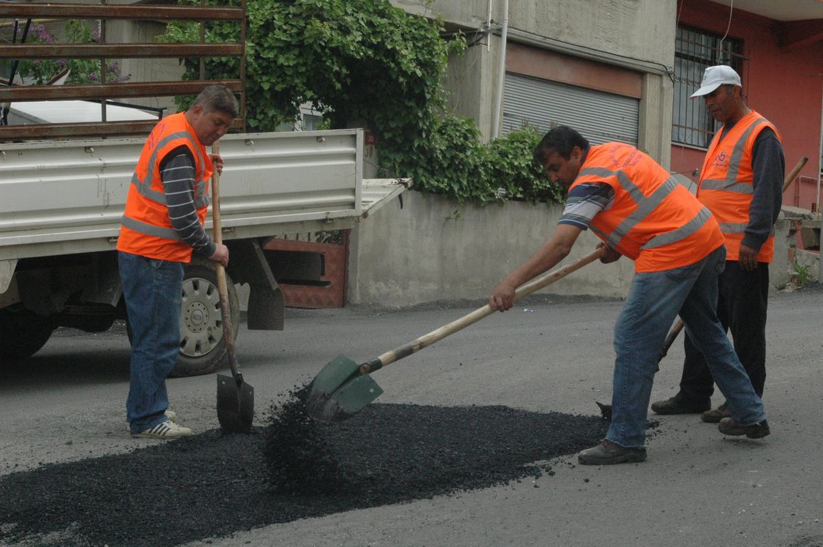 Çorlu\'da Asfalt Seferberliği Başladı