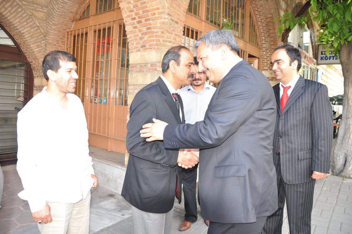 Emniyet Müdürü Yılmaz, Romanlar Derneğini Ziyaret Etti