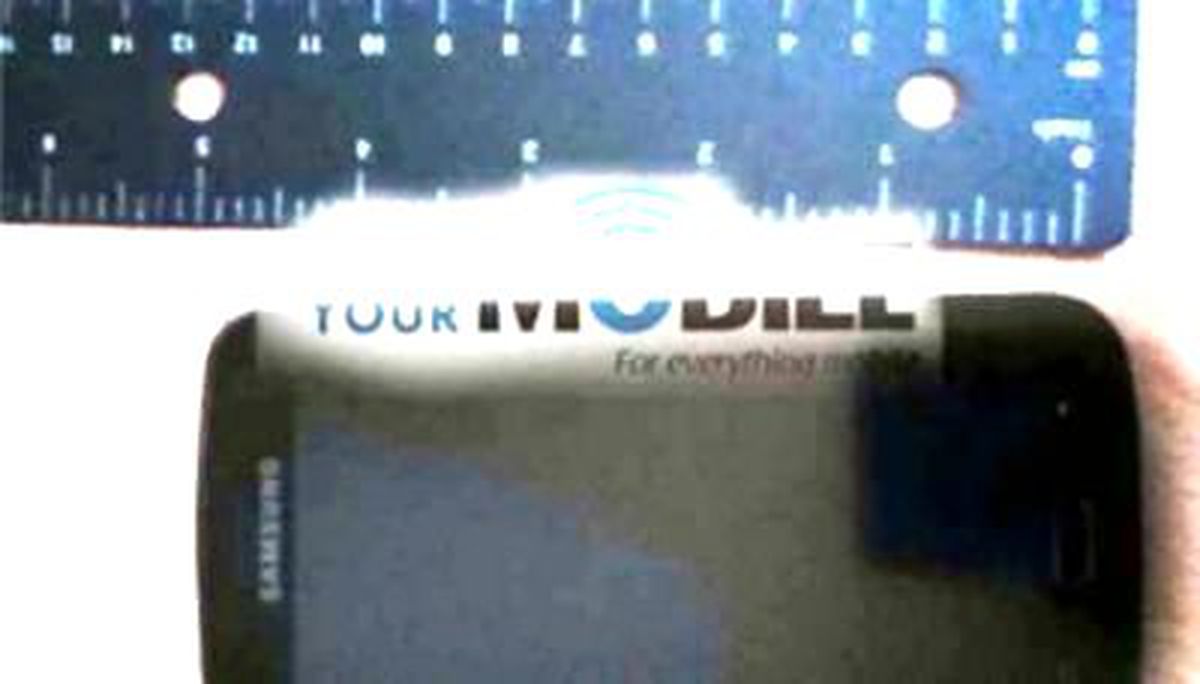 Galaxy S III, S II\'den Büyük Olabilir!