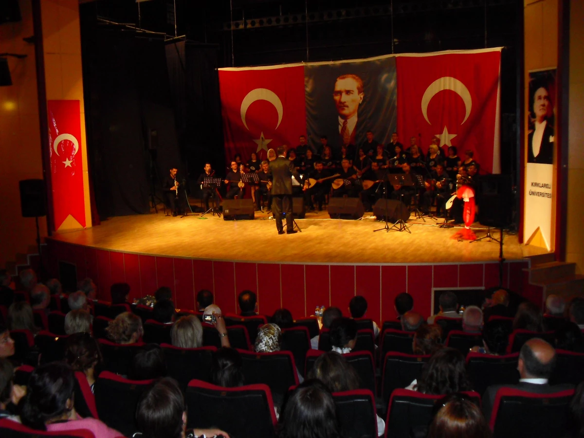 Kırklareli\'de Türk Halk Müziği Ziyafeti Yaşandı
