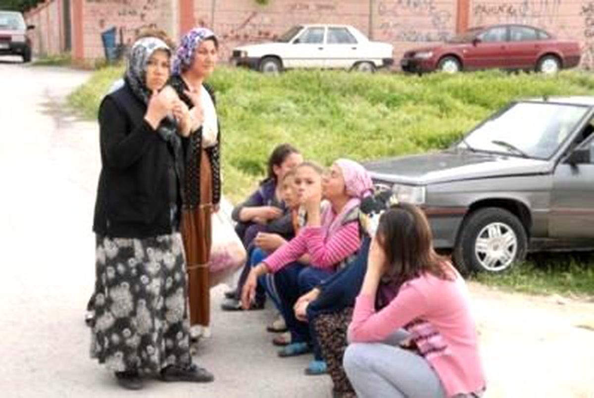 Konya\'da 25 Öğrenci Dağıtılan Sütten Zehirlendi )