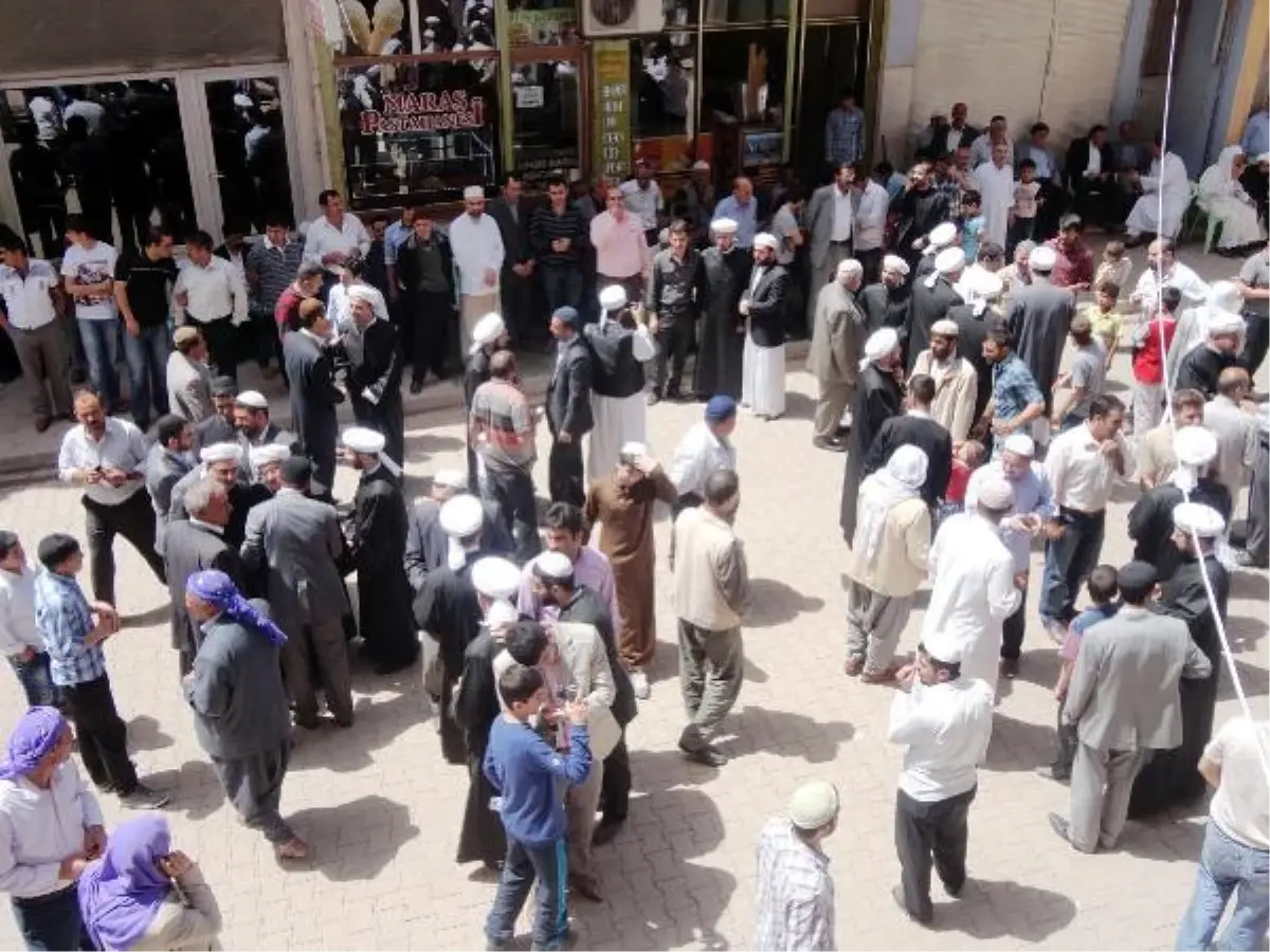 Mardin\'de 22 Mele\'ye, Törenle Diploma (İcazet) Verildi