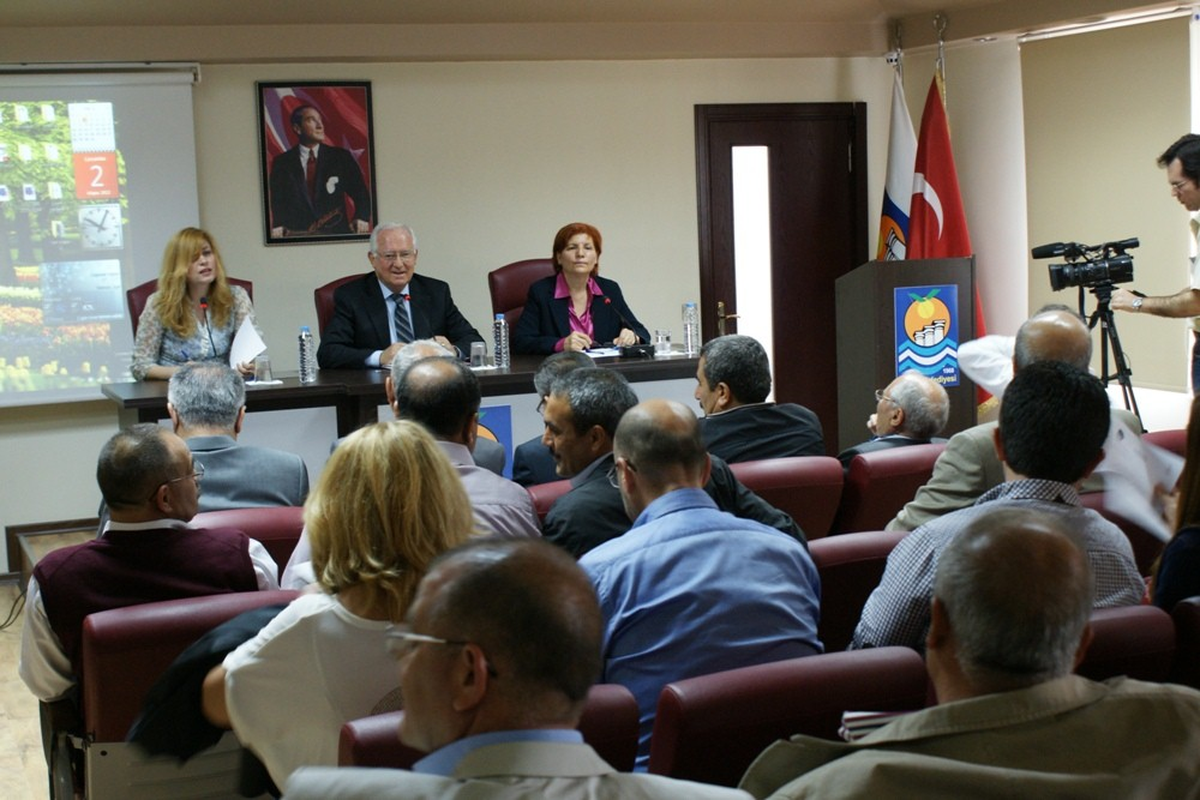 Mezitli Belediyesi İş Makinesi Alacak