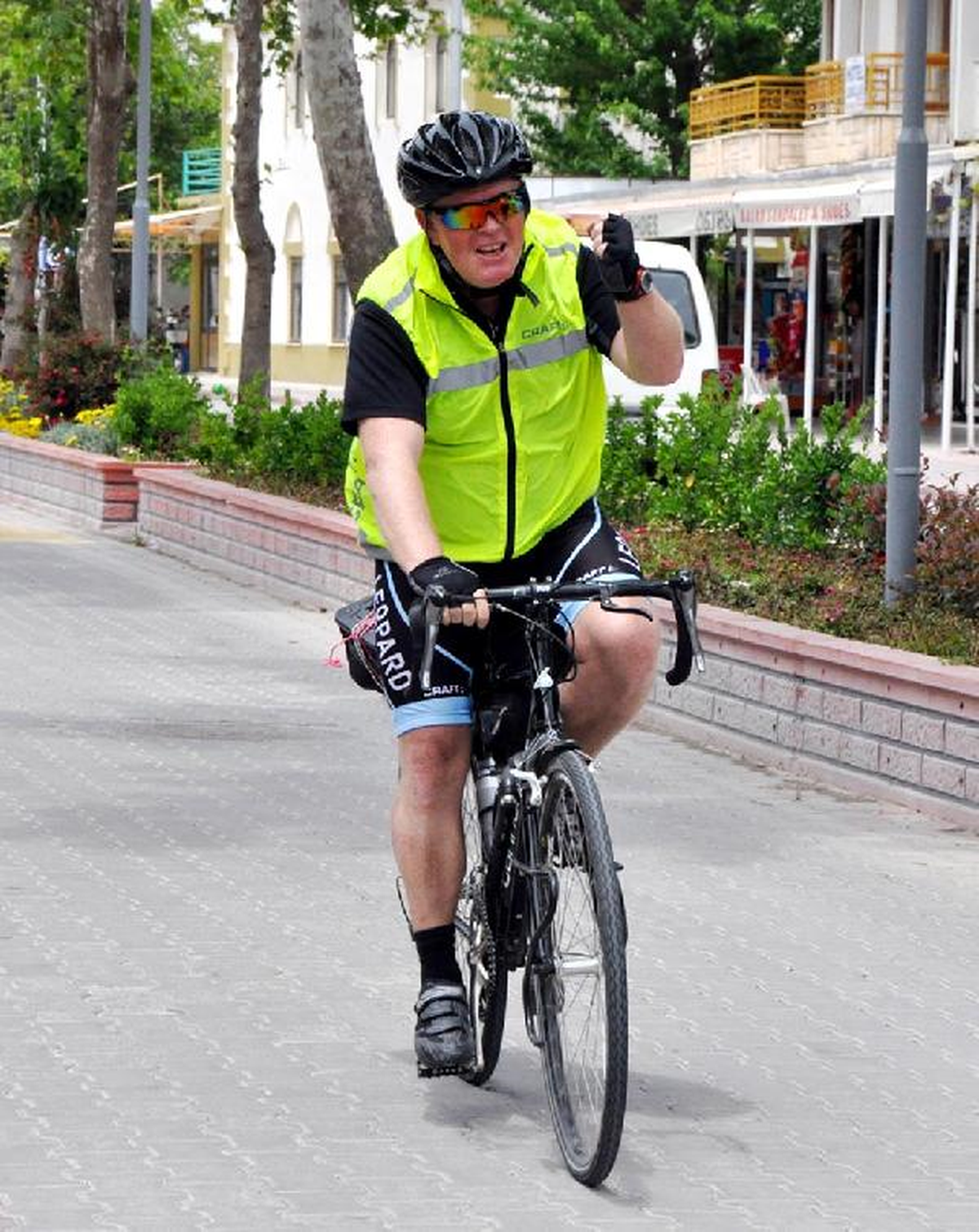 Norveçli Turist Bisikletle 20 Günde Kemer\'e Geldi