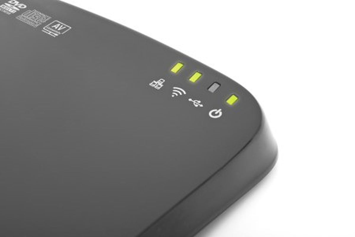 Optik Smart Hub\'ı Mayıs Ayında Raflarda