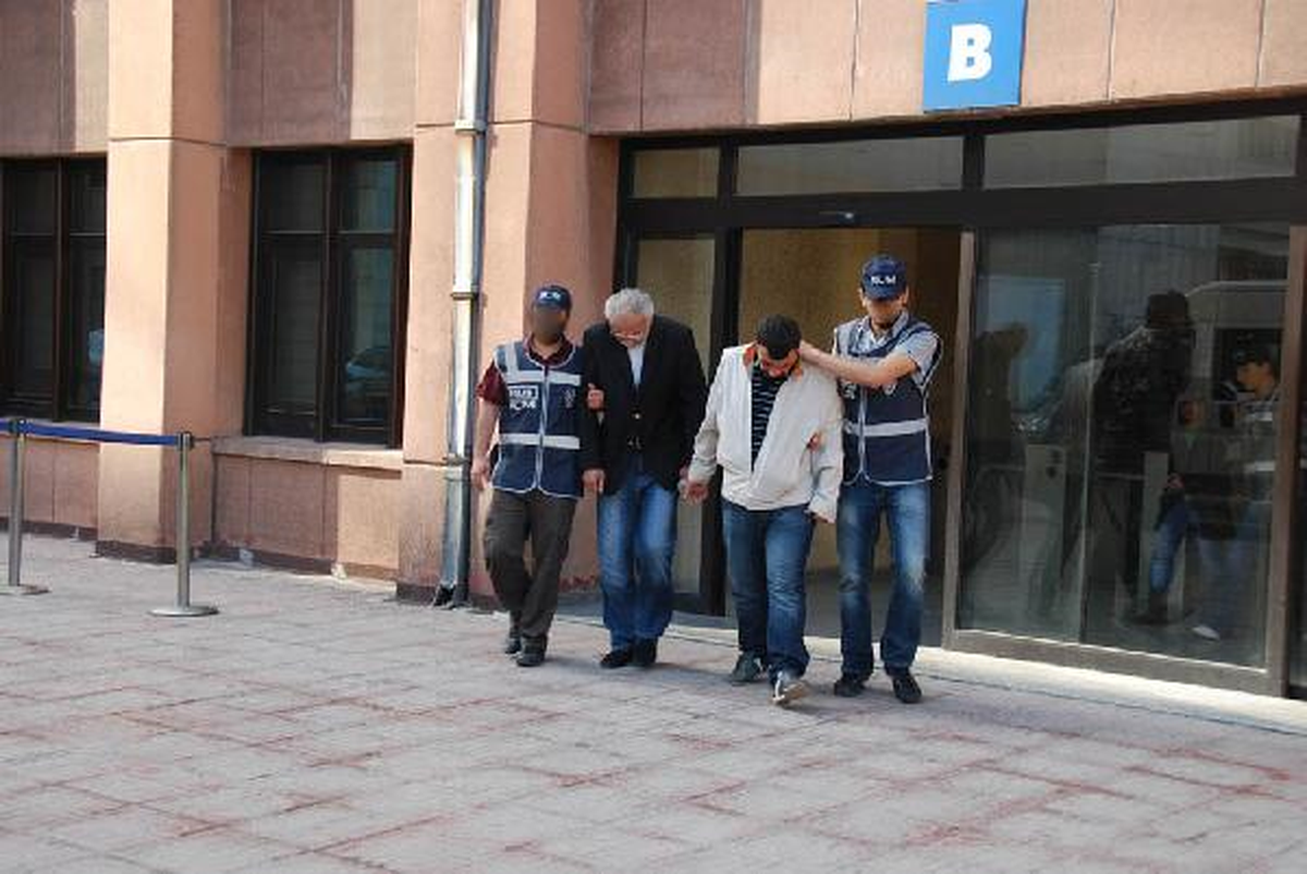 Sanatını Uyuşturucu İçin Konuşturdu