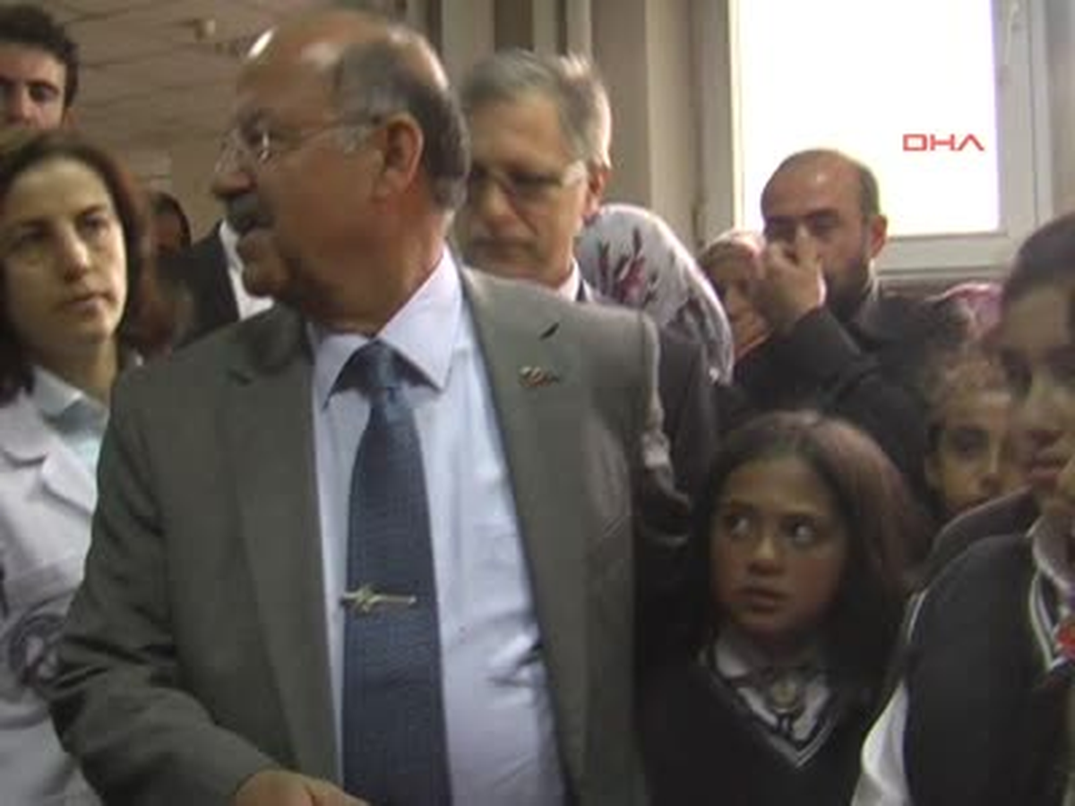 Sıvas\'ta Ogrencıler Sutten Zehırlendı )