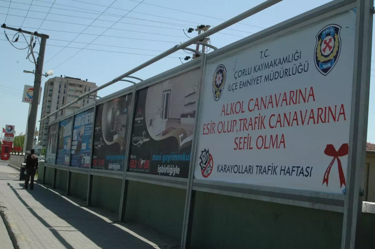 Trafik Haftasına Billboardlu Kutlama