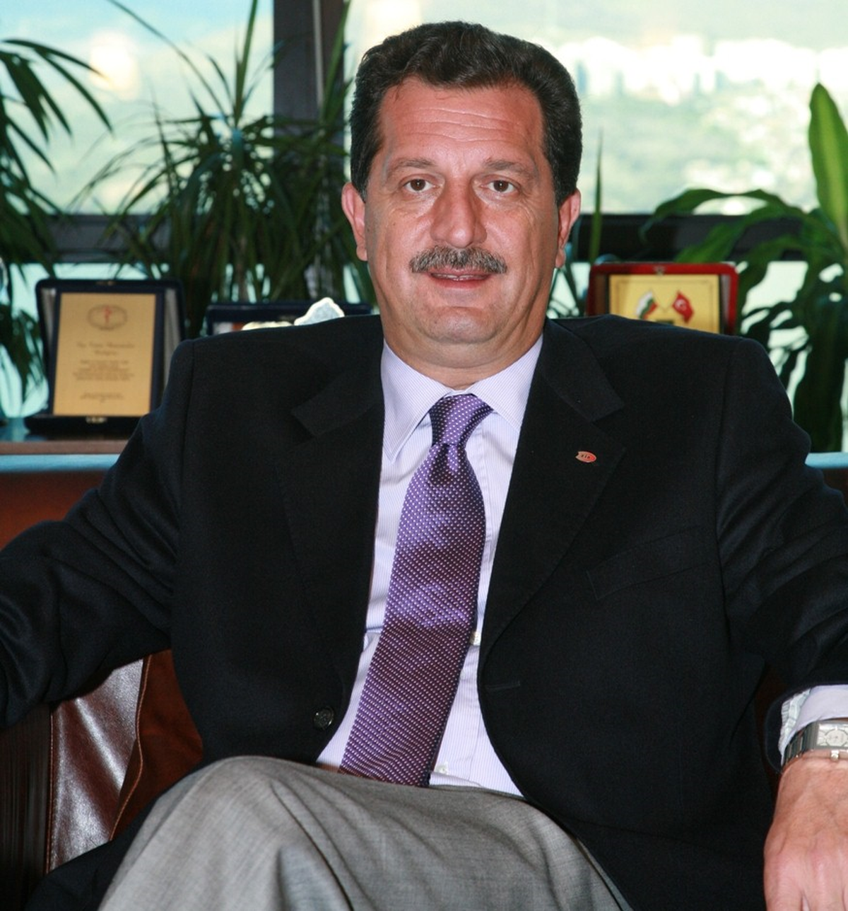 Türkiye Genelinde İhracat Nisan Ayında Yüzde 3 Düşüş Yaşarken Ege İhracatçı Birlikleri\'nde Yüzde 3...