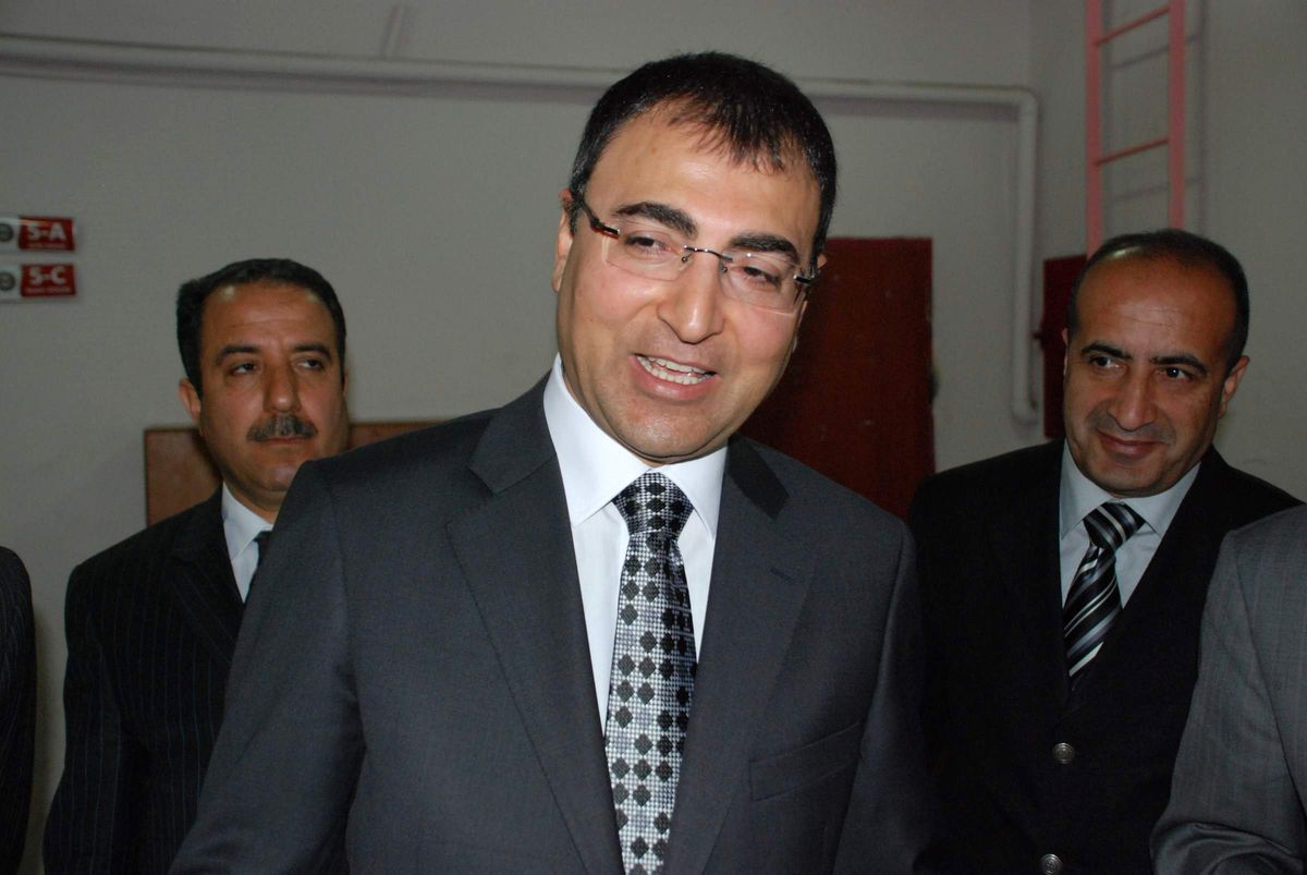 Vali Toprak\'tan Zehirlenme Açıklaması