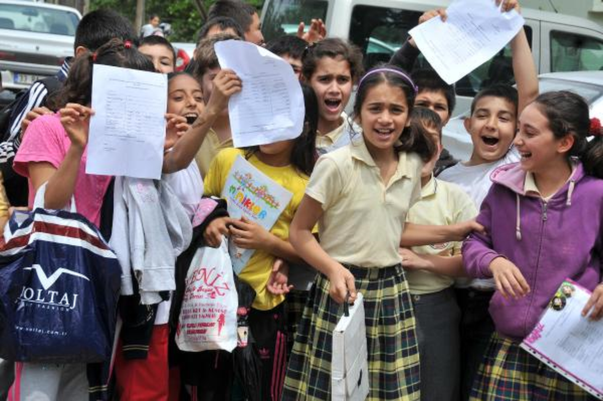 Adana\'da Sütten Rahatsızlanan Öğrencilerin Velilerinden Yeniden Talep Alınıyor