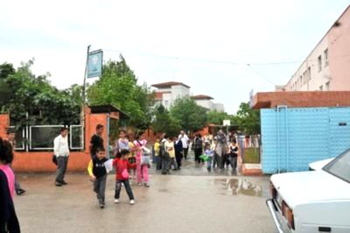 Adana\'da Sütten Rahatsızlanan Öğrencilerin Velilerinden Yeniden Talep Alınıyor (2)