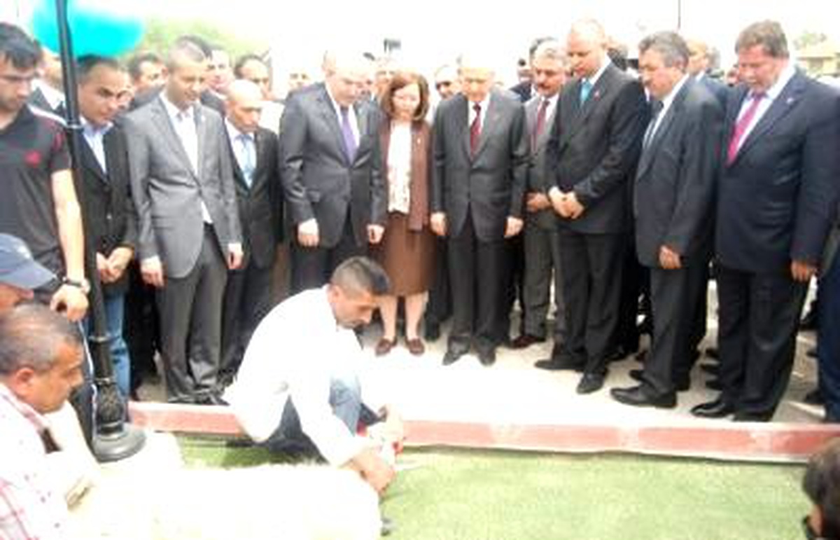 Bahçeli, Kendi Adını Taşıyan Spor Tesislerini Hizmete Açtı