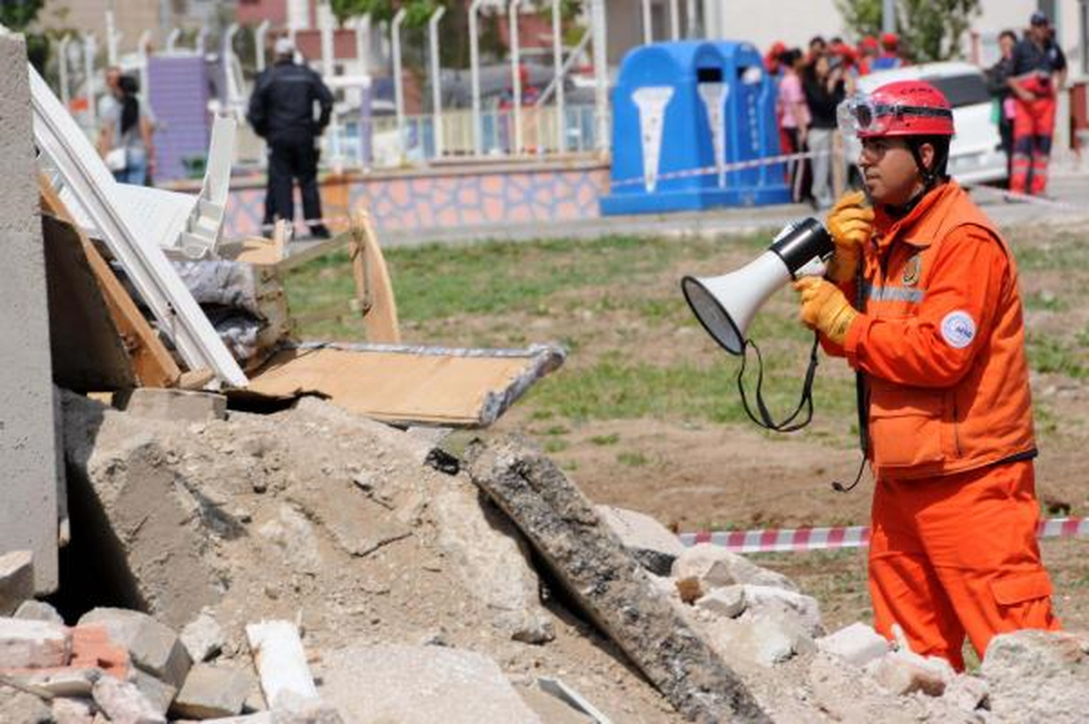 Çanakkale\'de 6,9\'luk Deprem Tatbikatı