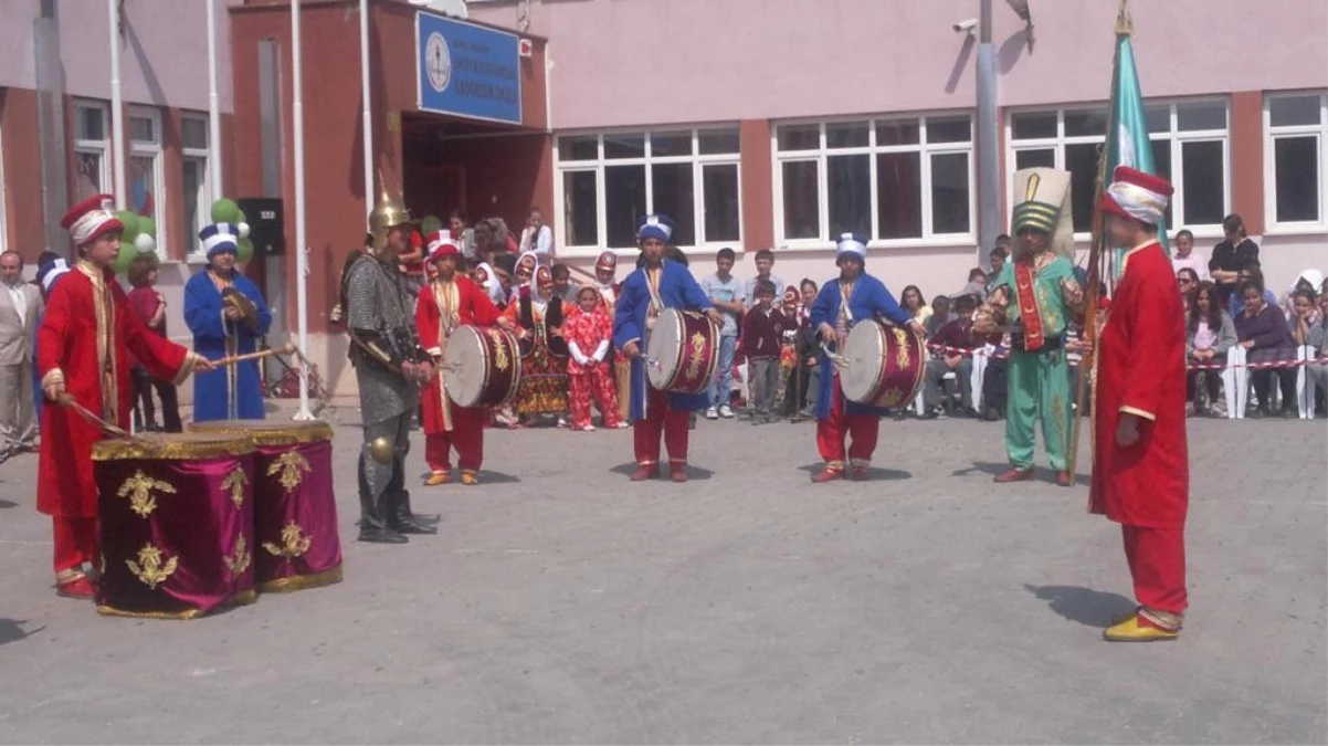 Çocuk Mehter Takımına Yoğun İlgi