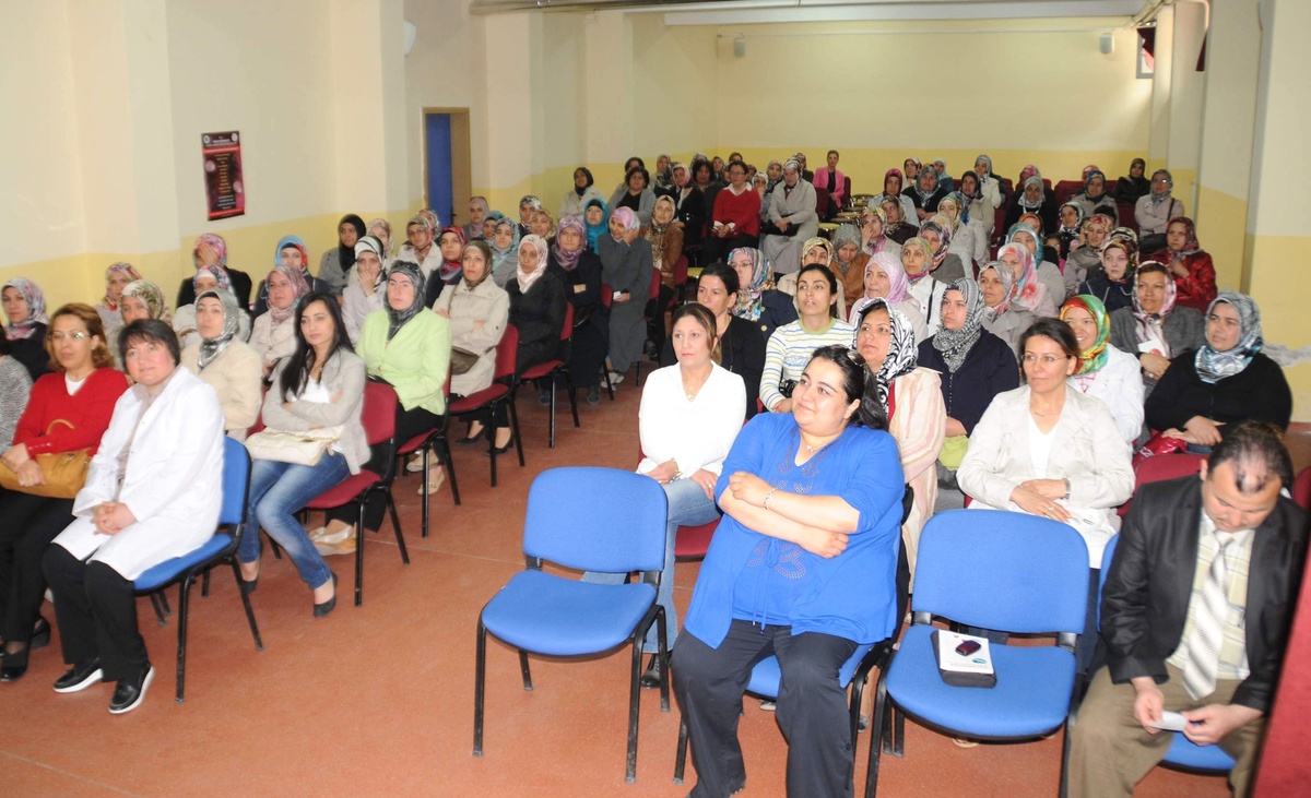 Çorum Belediyesi\'nden "Çocuklarda Özgüven Gelişimi ve Liderlik" Semineri