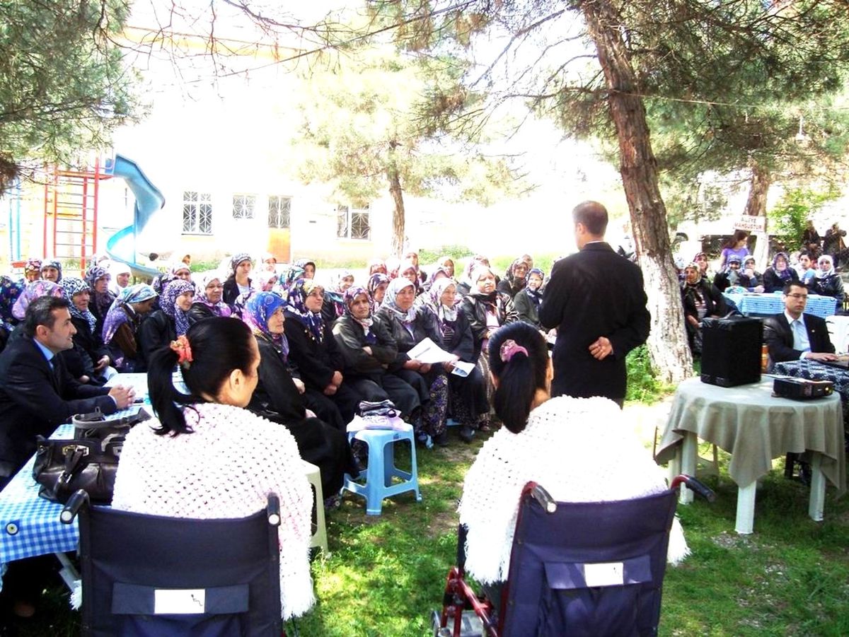Danişment Köyü'nde Kadına Şiddeti Önleme Semineri