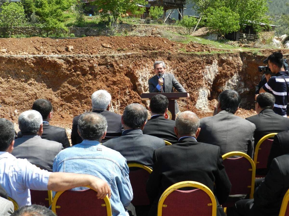 Feke\'ye 20 Yataklı Hastane