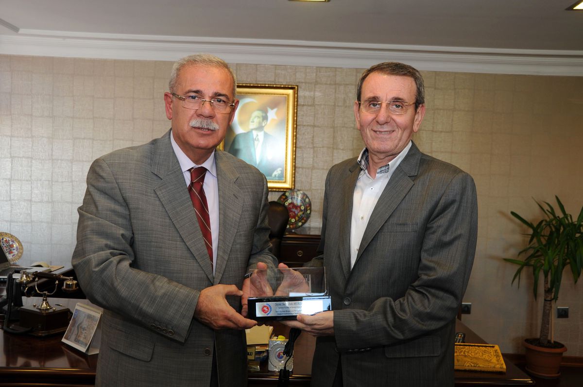 Hayvalı\'dan Murzioğlu\'na Teşekkür