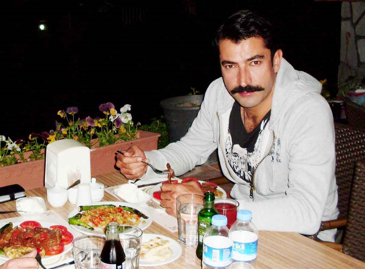 Kenan İmirzalıoğlu'nun Kebap Keyfi
