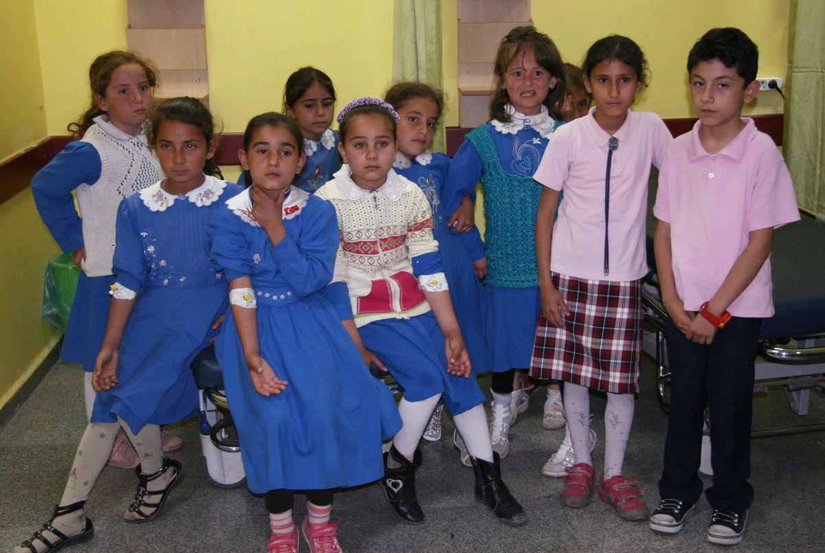 Kilis\'te Sütten Zehirlendiği İddiasıyla 30 Öğrenci Hastaneye Kaldırıldı