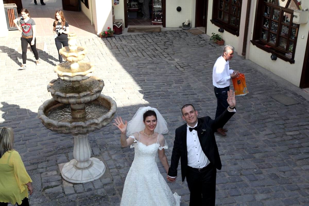 Odunpazarı\'nın Tarihi Mekanları Düğün Albümleri Oluyor