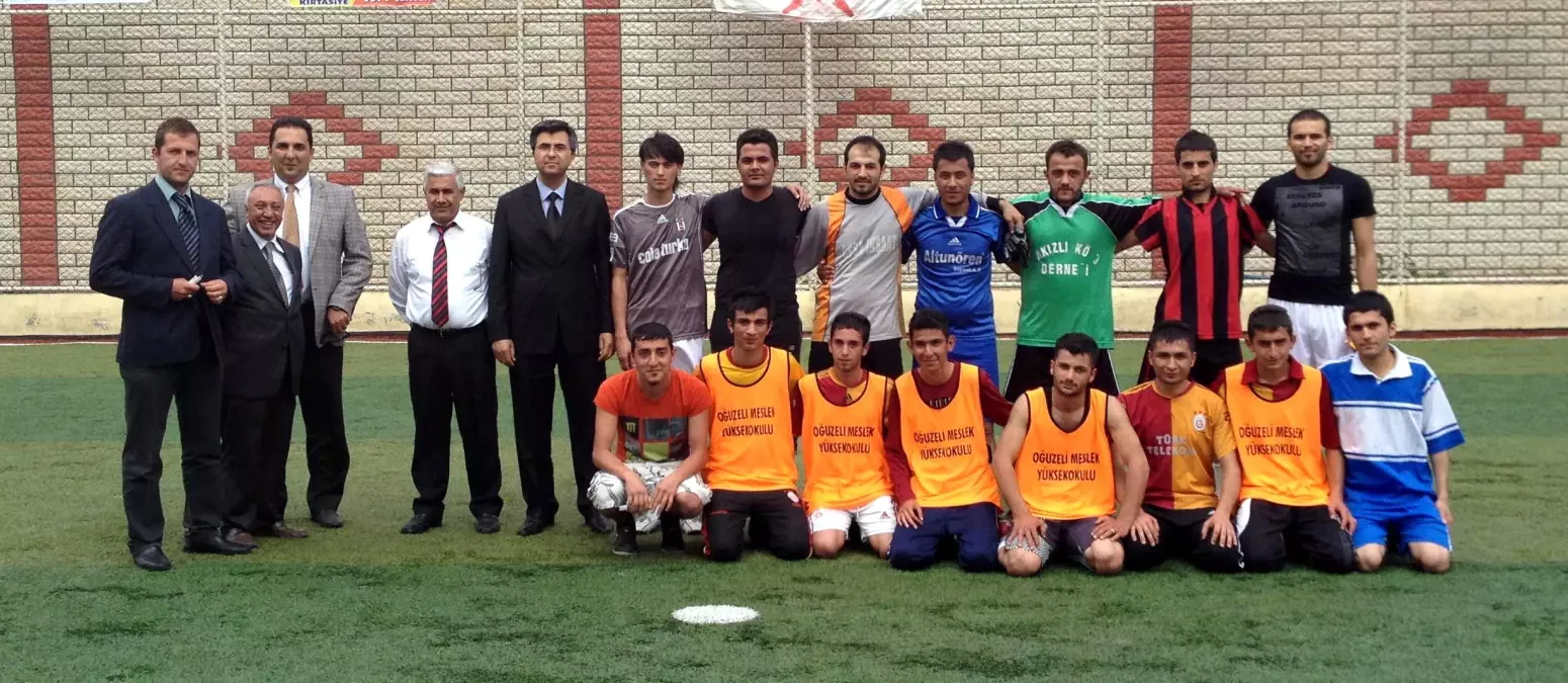 Oğuzeli Myo\'da \'Sınıflar Arası Futbol Turnuvası\' Düzenlendi